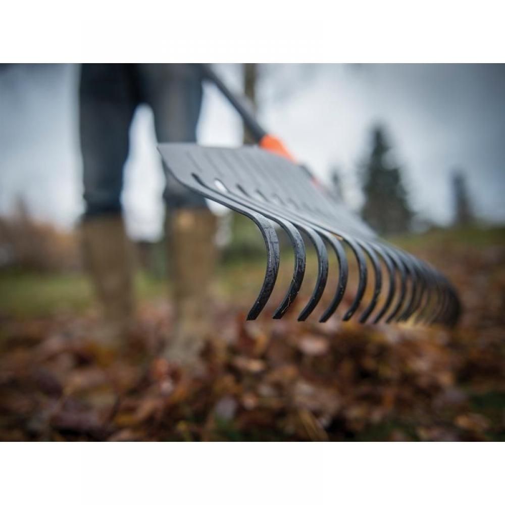 Scopa per foglie Solid L
