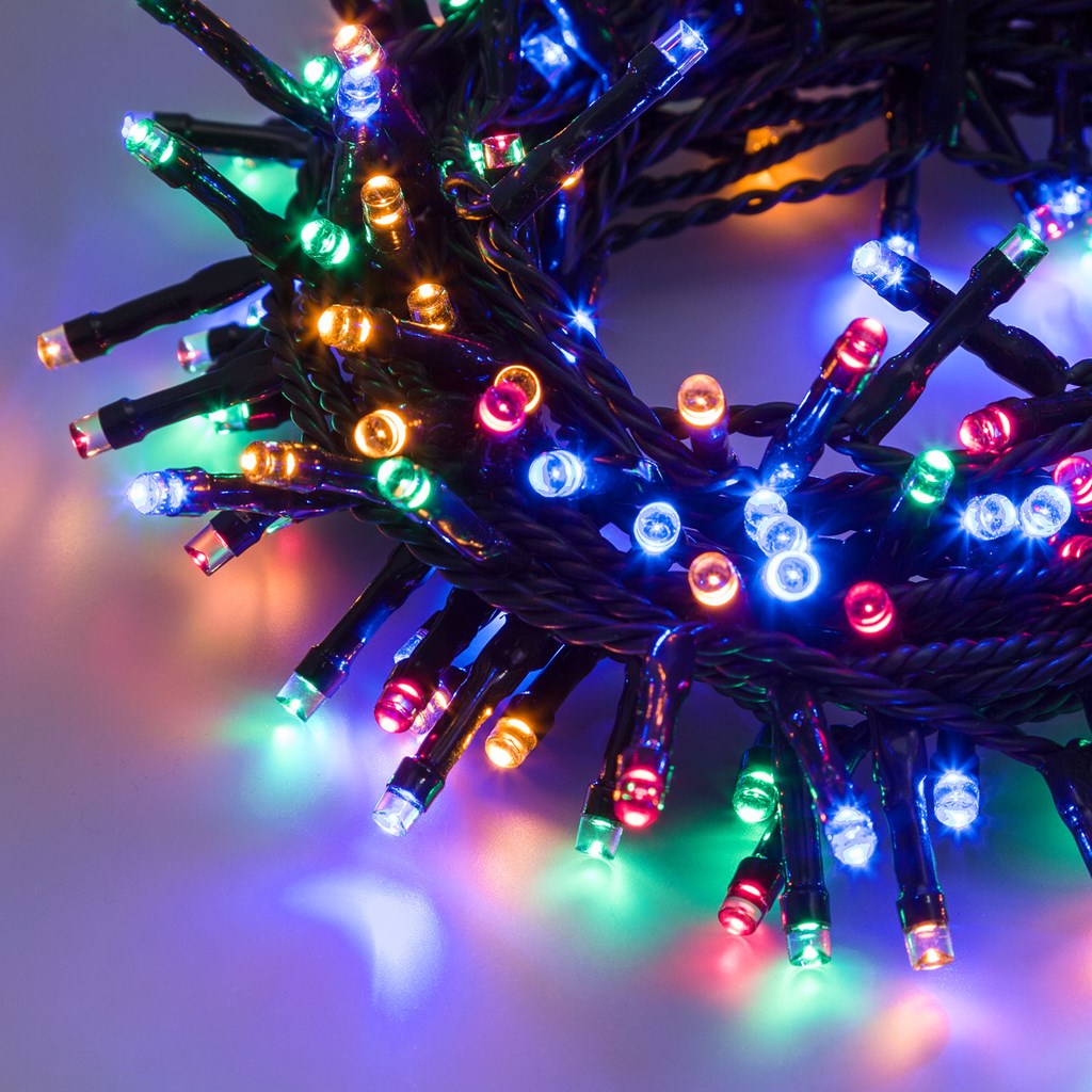 Catena luminosa – 900 led multicolor