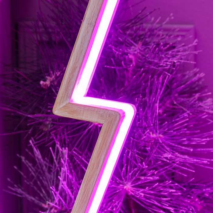 Albero di Natale con base in legno sbiancato – 145 cm – led RGB e Bianco Caldo